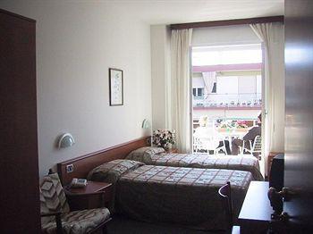 Locazione Turistica Caboto Apartment Arma di Taggia Exterior photo